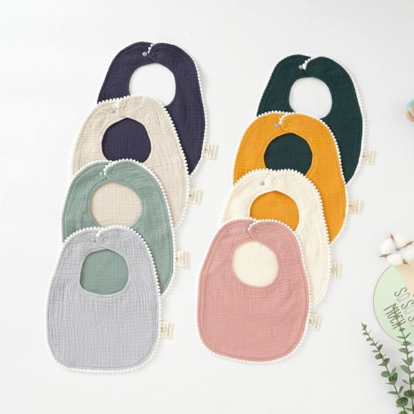 Organic cotton bibs for babies