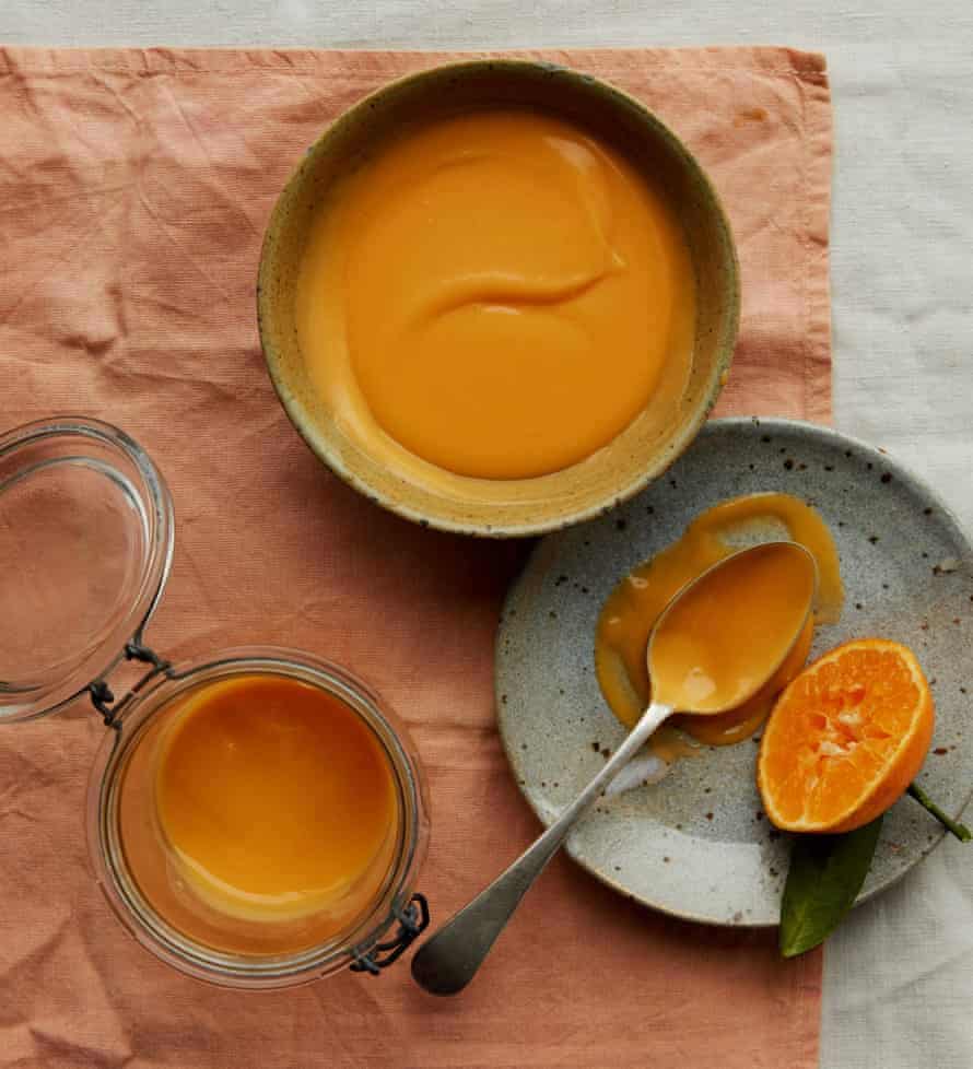 Homemade clementine curd